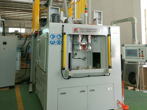 標(biāo)準(zhǔn)轉(zhuǎn)臺式噴砂機(jī) JCK-ZP1820-8WG-12A